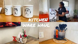 Kitchen Ware Haul | Le Creuset | Carrol Boyes Haden | Kitchen Revamp | VLOGMAS EP 7
