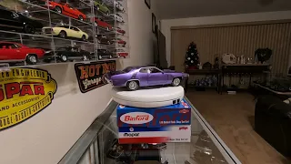 1971 Plymouth Road Runner (Violet Purple)