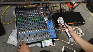 [Chia sẻ]  Kết hợp bàn Mixer với Vang Số và micro không dây. Hỗ trợ MC và hát Karaoke hiệu quả