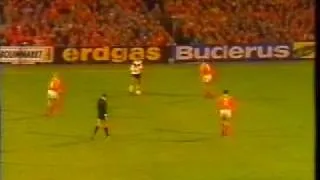 Holland v Germany 1989 (Pt. 2)