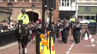 Changing of the Guards 27-5-2022 Band of the Brigade of Gurkhas leaves St. James Palace