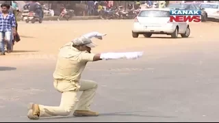 Dancing Traffic Cop In Bhubaneswar