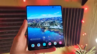 Galaxy Z Fold 4 after one year and NO CASE? How did it hold up? Long Term Review