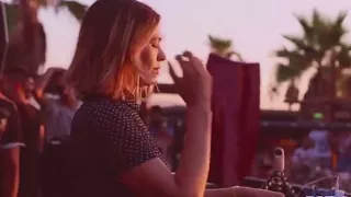 Nina Kraviz playing Energy 52 - Cafe Del Mar ( DJ Kid Paul Mix )