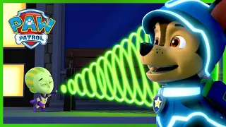 ¡Los cachorros salvan a un alienígena, una fiesta fosforescente y mucho más! - PAW Patrol Español