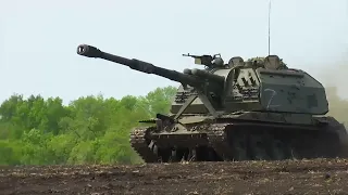 Loading and firing a  Msta S self propelled howitzers