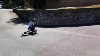 Longboarding 50kmh slide