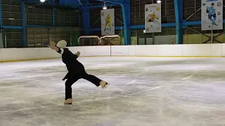 フィギュアスケート初級　大人