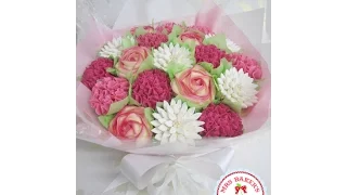 Learn How To Make Cupcake Bouquets