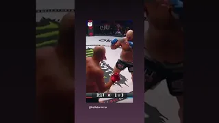 Russian Fedor brutally knocks out  American