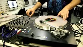 Play De Record Presents. DJ Vekked (DMC Canadian Champ.) Live in-store