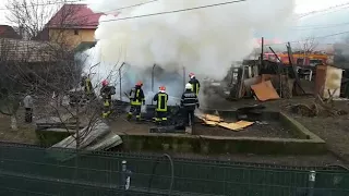 BRASOV - INCENDIU MAGAZIE IN CARTIERUL NOUA