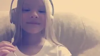 KAZKA - ПЛАКАЛА - София Фоменко ( cover SMULE) 8 y. o.