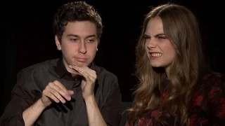 Paper Towns Stars-Nat Wolff & Cara Delevingne Beatbox