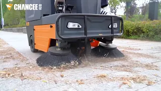 Chancee Floor Sweeper Keeping City Parks Clean and Nice