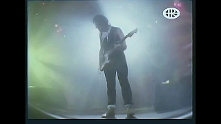 Gary Moore  • Out in the Fields ( Live in Stockholm / 87' )