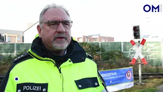 Cloppenburg: Bundespolizei kontrolliert Bahnübergang