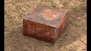 Crews uncover copper box believed to be 1887 time capsule at Lee monument site