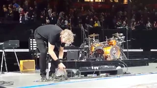 U2 DALLAS SCHOO PACKING AWAY EDGE'S PEDALBOARD AFTER E&I MANCHESTER 2 GIG 20th OCTOBER 2018