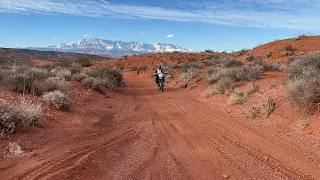 Dirt bike ride Sand Hollow and Warner Valley Utah