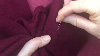 How to mend small holes in jumpers