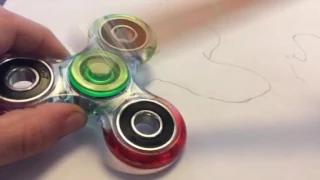 Drawing your own Shopkins fidget spinner
