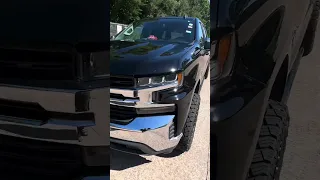 4 Year Review On My 2020 Chevy Silverado Level Kit 20x12.50 Tires  2.7 L Turbo Engine