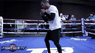 ЛОМАЧЕНКО БОЙ С ТЕНЬЮ 👊 LOMACHENKO SHADOW BOXING