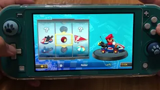 Mario Kart 8 Deluxe - Nintendo Switch Lite Gameplay (Unboxing and First Game Race)