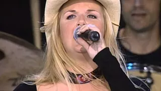 Trisha Yearwood - How Do I Live (Live at Farm Aid 1999)