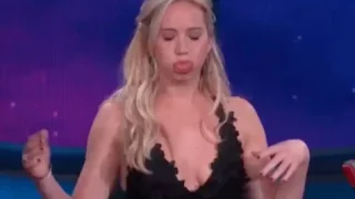 Jennifer Lawrence Funny Moments (2015)