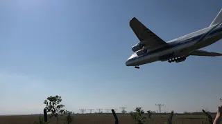 Aterrizaje Antonov An-124 (RA-82043) Aeropuerto de Tucumán.