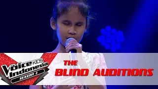 Zizi "Mimpi" | The Blind Auditions | The Voice Kids Indonesia Season 2 GTV 2017