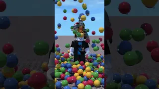 raining FLOWERS, CHRISTMAS BALLS and NOOB PLUSHIES in roblox #shorts