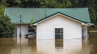 Alluvioni in Kentucky: si scava ancora alla ricerca dei dispersi