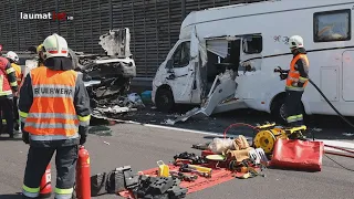 Elf teils Schwerverletzte bei folgenschwerem Verkehrsunfall auf Innkreisautobahn in Wels-Oberthan