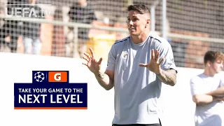 FERNANDO TORRES: the importance of positioning and movement