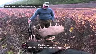 Hunting moose with Bart Lancaster in B.C. Canada, good killscene.