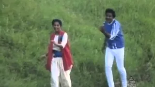Santasa Araluva Samaya - Yelu Sutthina Kote Sanstha - Kannada Song