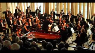 Hannah Dixon and the Russian National Orchestra