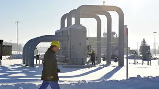 ICE цены мартовских фьючерсов на газ в Европе к закрытию торгов превысили 1000 долларов