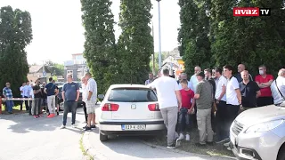 Protest SDA-ovaca ispred Tužilaštva BiH zbog hapšenja Osmana Mehmedagića Osmice