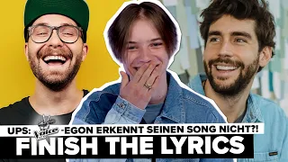 The Voice Kids-Gewinner EGON singt die Hits von Mark Forster, Lea & Co. | Finish The Lyrics – Teil 2