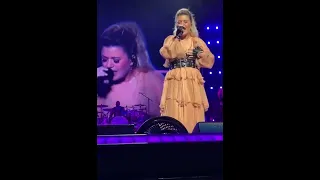 Piece by Piece (updated lyrics) Kelly Clarkson Las Vegas 8.5.2023