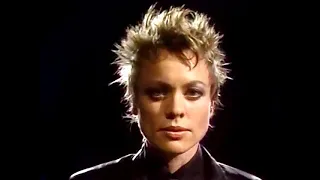 LAURIE ANDERSON - "Heart of a Dog" Full Movie