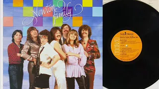 Newton Family  -  Greatest Hits        Lado A         1981