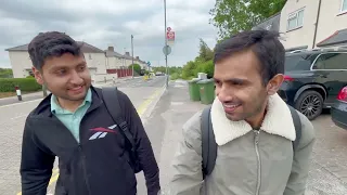 परेवा चराउॅंदै चाल्टनतिर केटा हो। 🤭✨🇬🇧