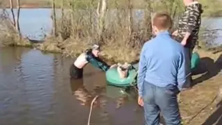 Пьяные на рыбалке   Алкаши рыбаки видео приколы