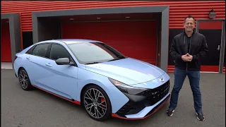 Is the 2022 Hyundai Elantra N a BETTER sport compact car than a Civic Type R?