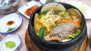 Korean Seafood Soup in Busan ♦ Exploring Haeundae Beach